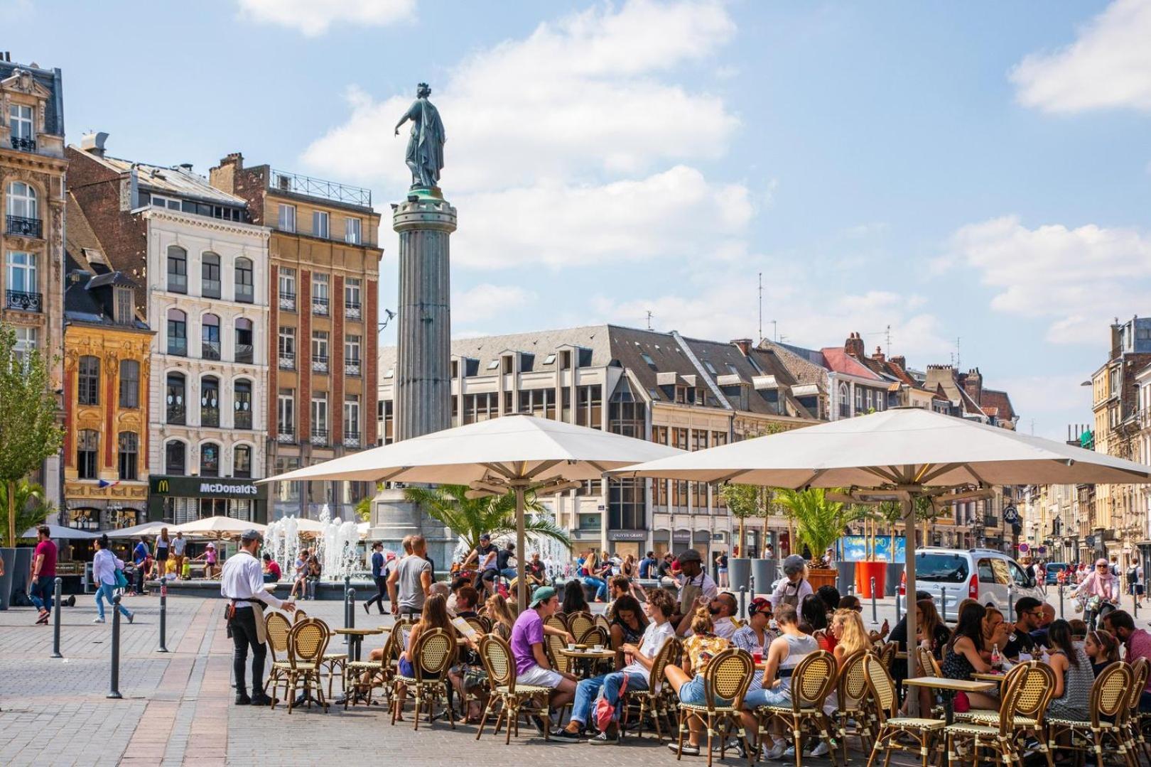 Euratechnologies - Bright Apartment With Parking Lille Luaran gambar